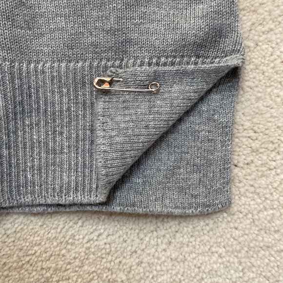 CELEBRATE TOGETHER GRAY SWEATER. NWT! - Picture 5 of 7